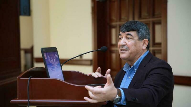 Professor: “Vaksin vurdurmayan insan təhlükə mənbəyidir”