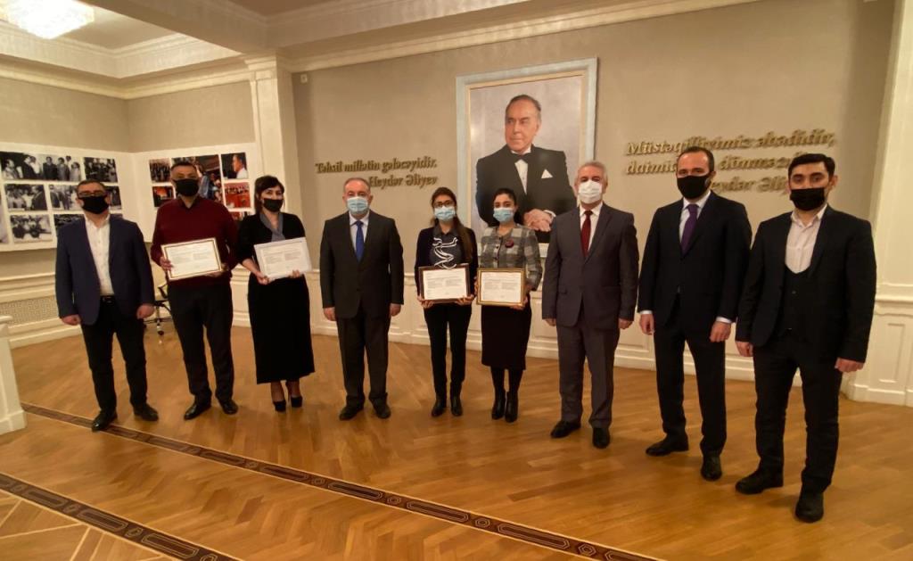 “Cisco”nun təlimlərini uğurla bitirən AzTU əməkdaşlarına sertifikatlar təqdim olunub