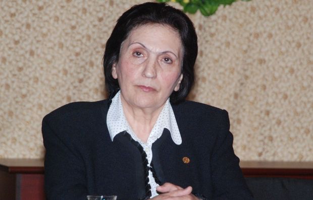 YAP-ın daha bir şurası ləğv edildi: rektor vəzifəsini itirdi  