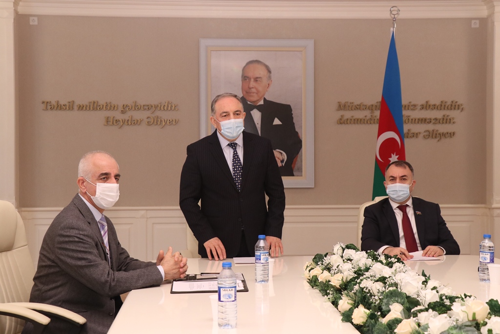 AzTU-da “Yaşıl enerji texnologiyaları” mövzusuna həsr olunmuş seminar-sərgi keçirilib - FOTO