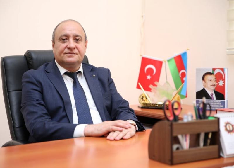 Mehdi Hüseynin “Nizami” pyesi: “Dünyanın iki böyük neməti var: biri cavanlıq, biri də məhəbbət!”
