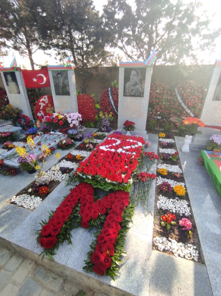 AzTU məzunu, şəhid Mahmud Cavadovun məzarı ziyarət olunub - FOTO
