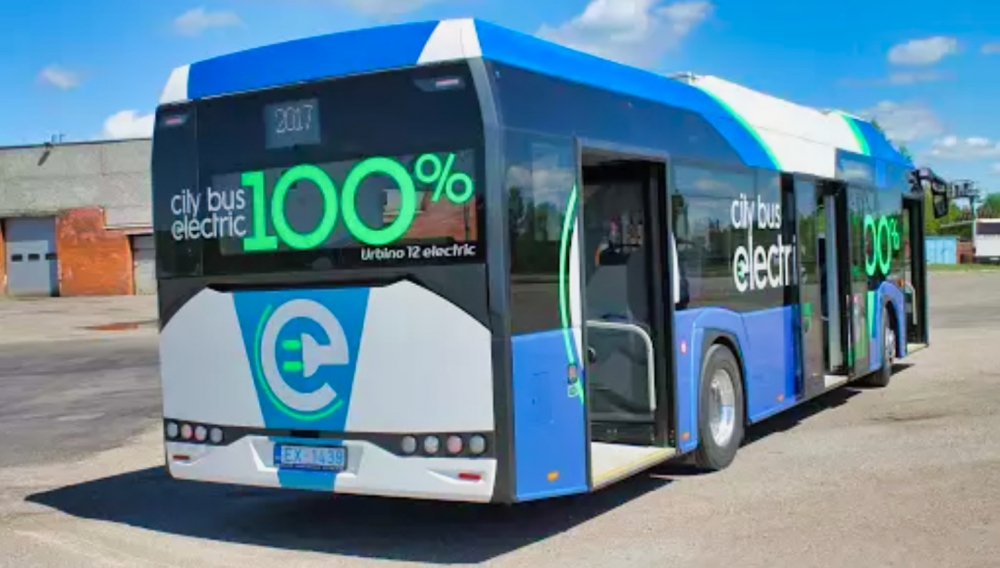 Latviyada məktəblilərin daşınması üçün elektrikli avtobusların istehsalı müzakirə olunur  