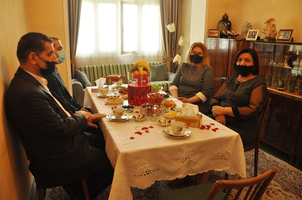 Mingəçevir Dövlət Universitetinin bir qrup əməkdaşı ailələrində ziyarət edilib   