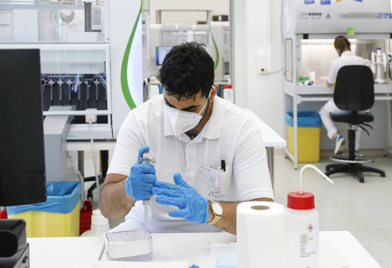 Nevroloji xəstəliklər koronavirusa yoluxanların ölüm riskini altı dəfə artırır