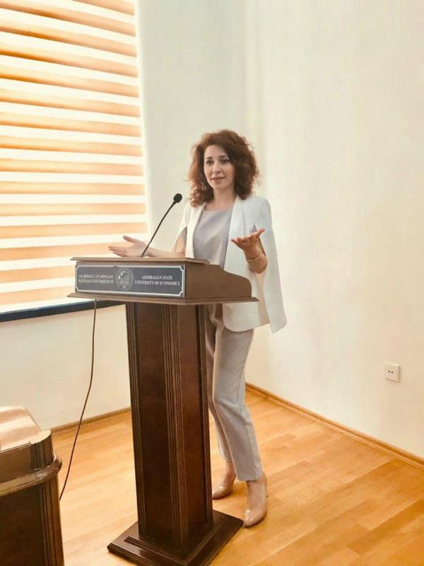 UNEC SABAH Mərkəzinin elmi tədqiqatları beynəlxalq bazalarda indeksləşib - FOTO