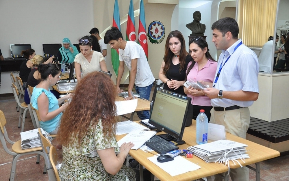 DİM abuteriyentlərə müraciət etdi  