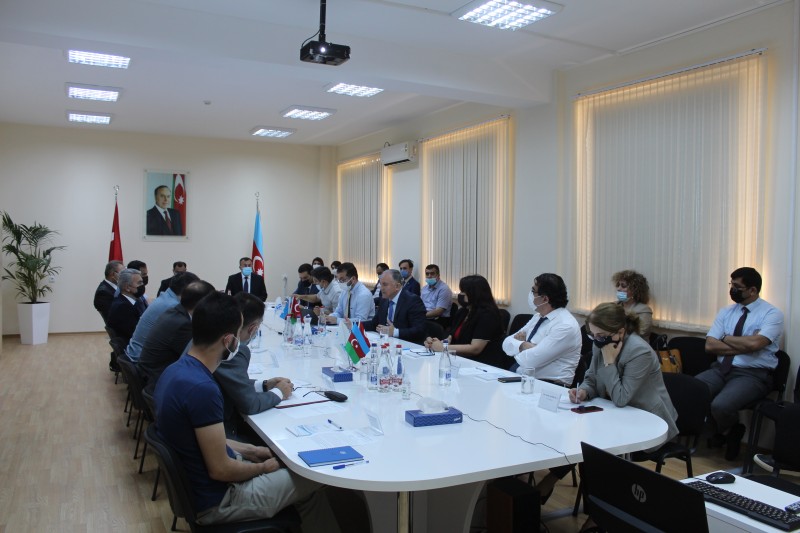 “Universitet-sənaye əməkdaşlığı: OSTİM Texniki Universitetinin təcrübəsi” mövzusunda tədbir keçirilib-FOTO