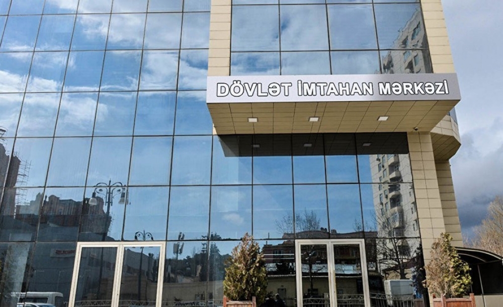 Xüsusi qabiliyyət tələb edən ixtisaslar üzrə qeydiyyatdan keçən abituriyentlərin NƏZƏRİNƏ  