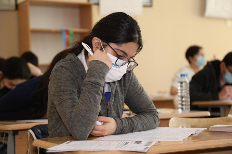      “Azərbaycan dili” fənni üzrə test imtahanları keçirilib     