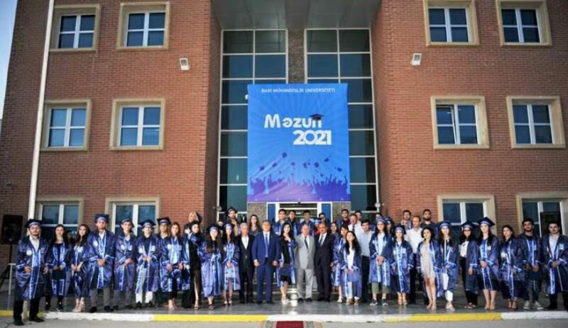 Bakı Mühəndislik Universitetində “Məzun günü”keçirilib