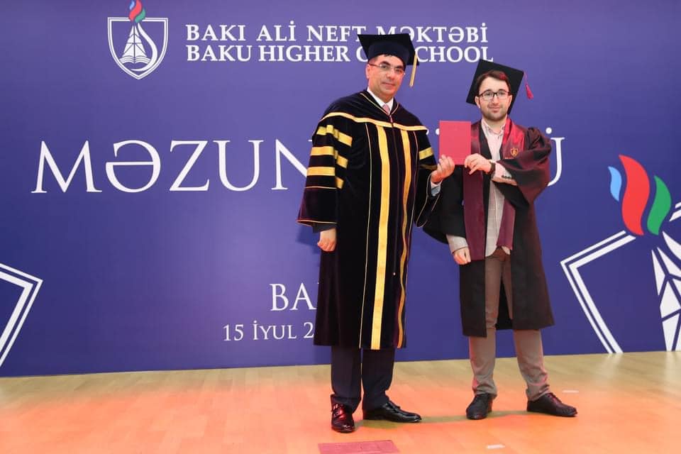 Elmar Qasımov:“Bu ilki məzun günümüzü Zəfər bayramına həsr etdik”-FOTO