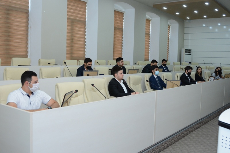 UNEC THİK fəalları “Yubiley döş nişanı” ilə təltif olunublar-FOTO