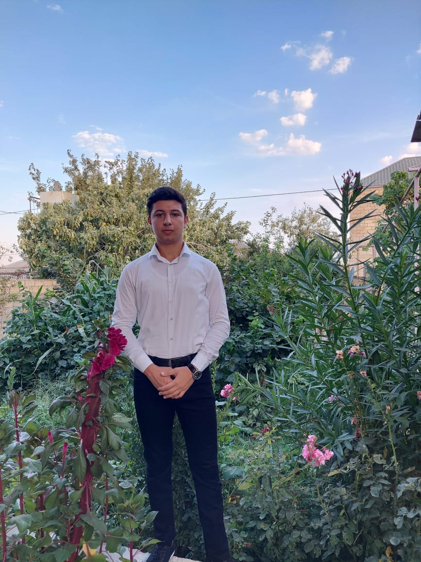 “Təhsilimi əvvəl Azərbaycanda, sonra isə xaricdə almaq istəyirəm”-IV qrup üzrə ölkə birincisi  