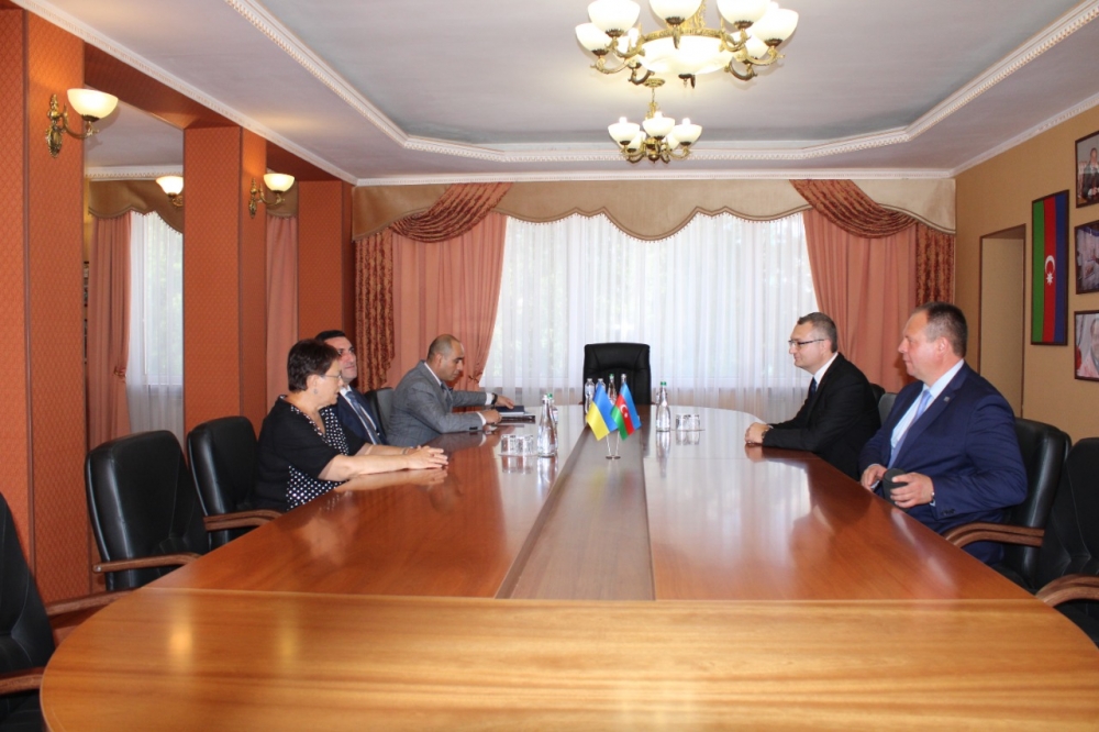 Azərbaycan və Ukrayna universiteti arasında əməkdaşlığa dair memorandum imzalanıb-FOTO  