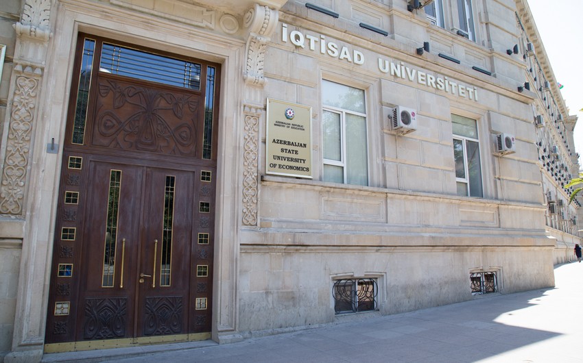 UNEC-in dosenti vəfat edib