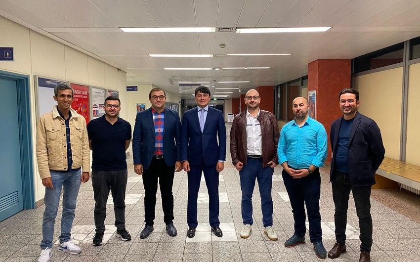 Köln Universiteti Klinikasında azərbaycanlı tibb mütəxəssisləri ilə görüş keçirilib