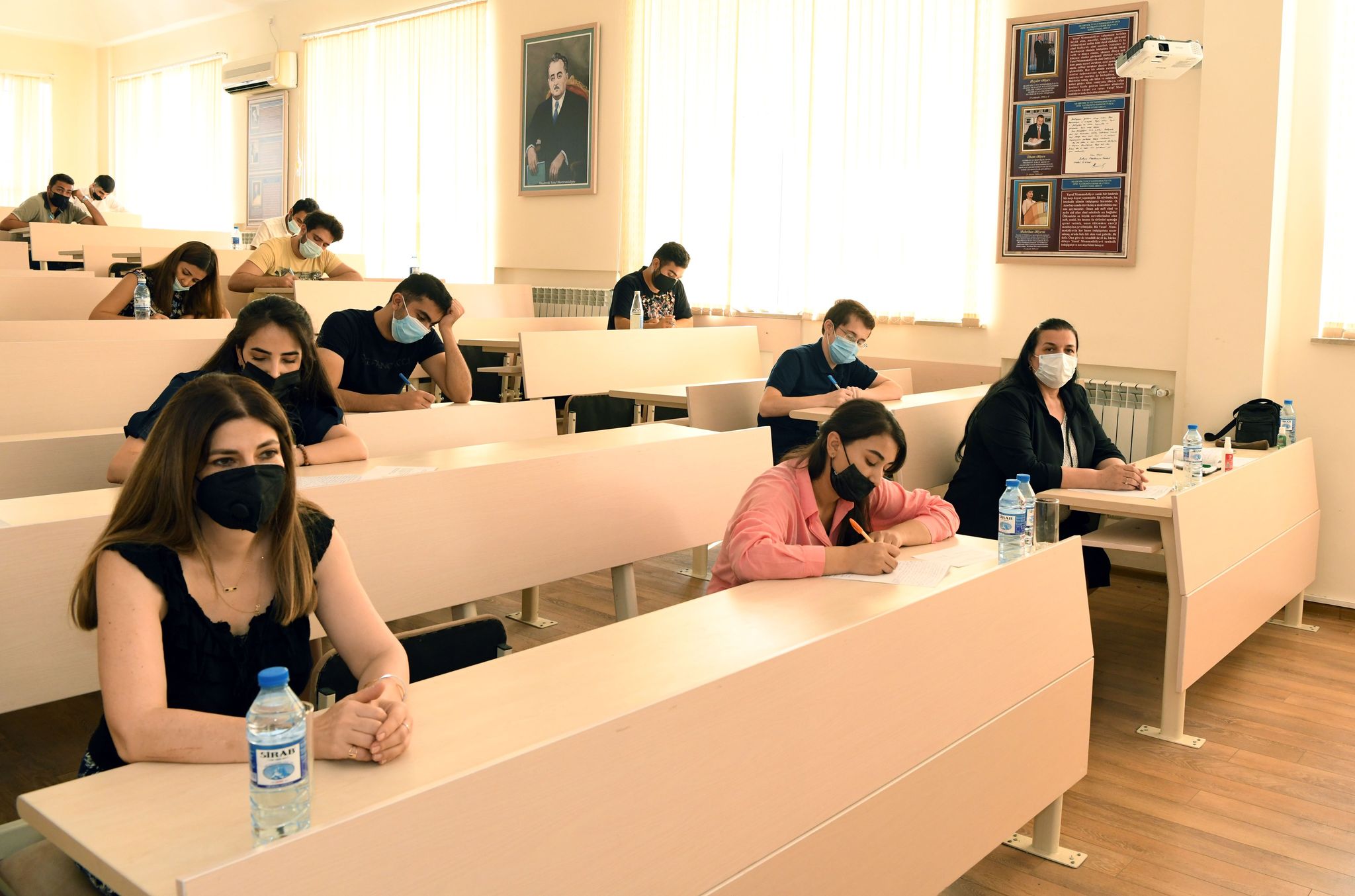 ADNSU-da doktoranturaya qəbul imtahanı keçirilib-FOTO  