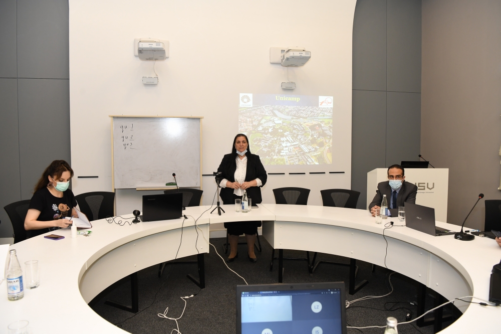 Braziliyalı professor ADNSU-da seminar keçib-FOTO