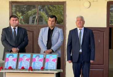 UNEC-in nəzdində Sosial-İqtisadi Kollecdə tədbir: Şəhidlər ölməz, Vətən bölünməz