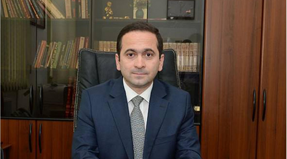 Azad Mirzəcanzadə müsahibədə ilk sualı jurnalistə verirdi-Cəsarət Valehov
