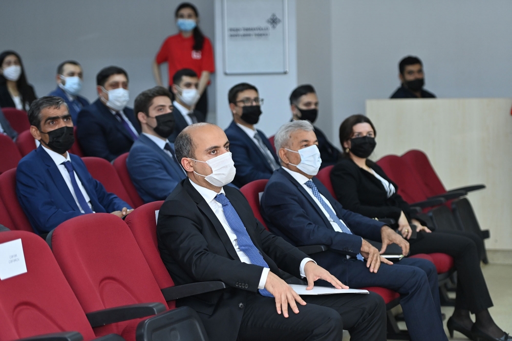“SABAH Magistratura” və ikili diplom proqramları üzrə qəbul olan tələbələrlə görüş keçirilib