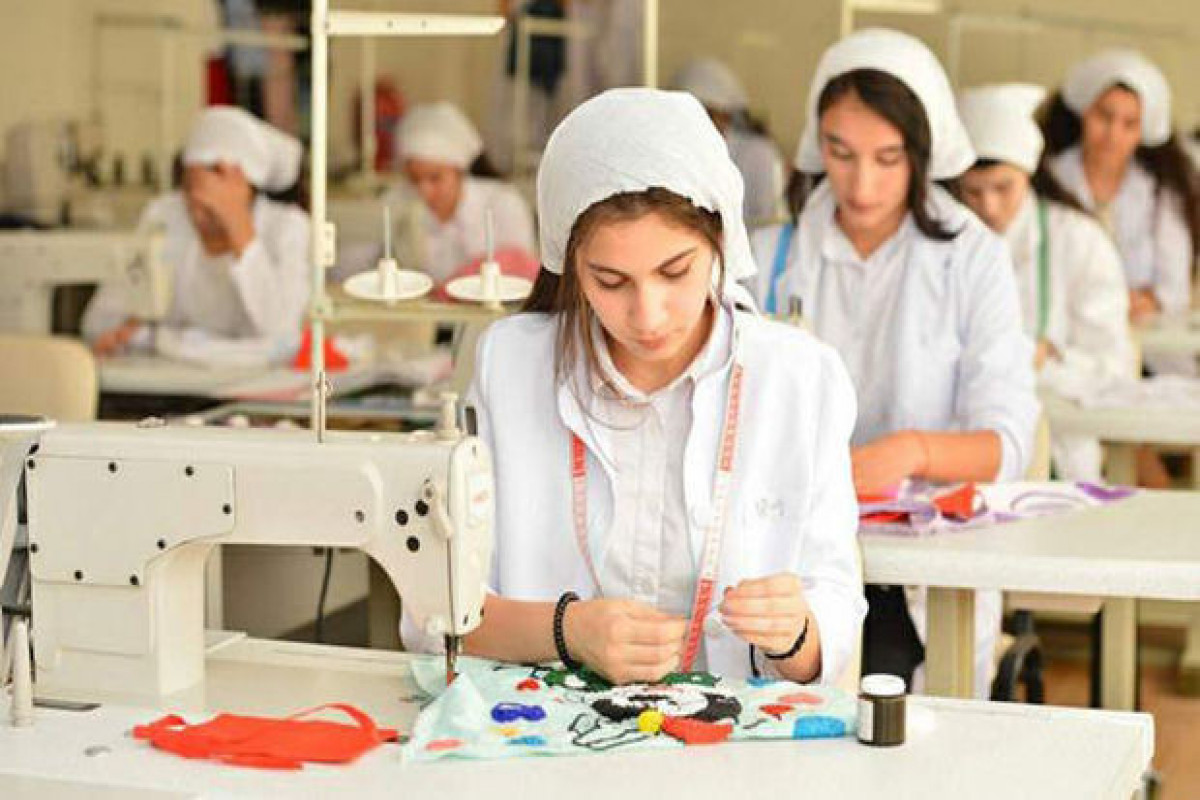 Yüksək texniki peşə təhsilini bitirən şəxslərə subbakalavr dərəcəsi veriləcək  