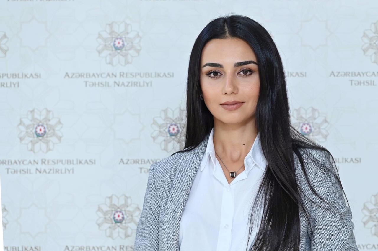 Emin Əmrullayevlə mentorluq edəcək 
