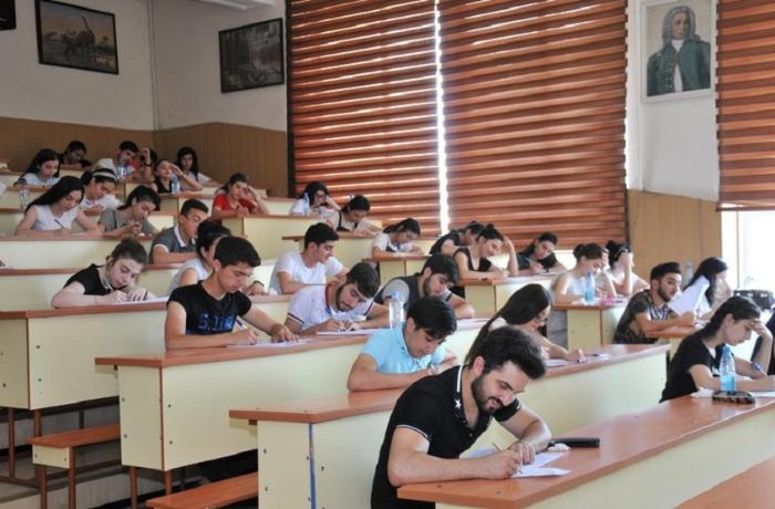 Bu universitetdə daha bir qrup distant təhsilə keçdi