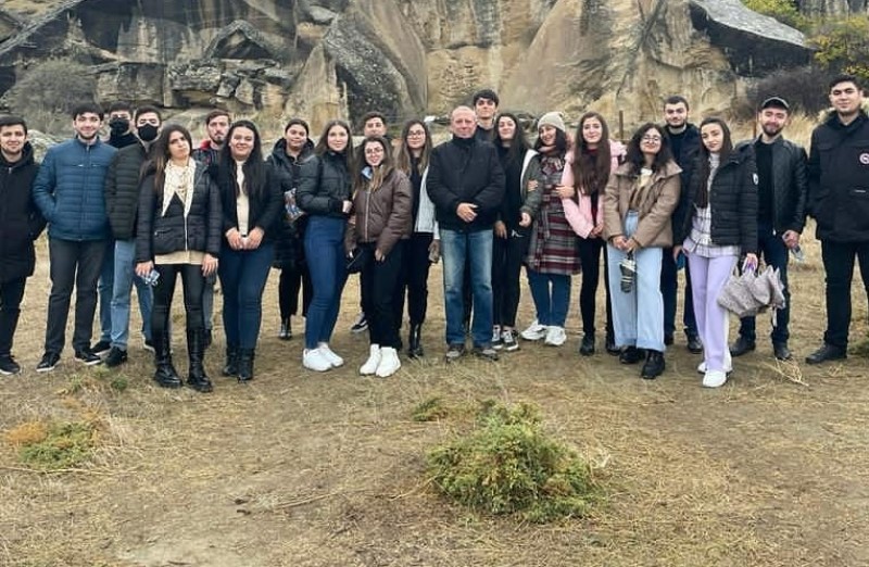 UNEC tələbələri Qobustan Dövlət Tarixi-Bədii Qoruğunda olublar