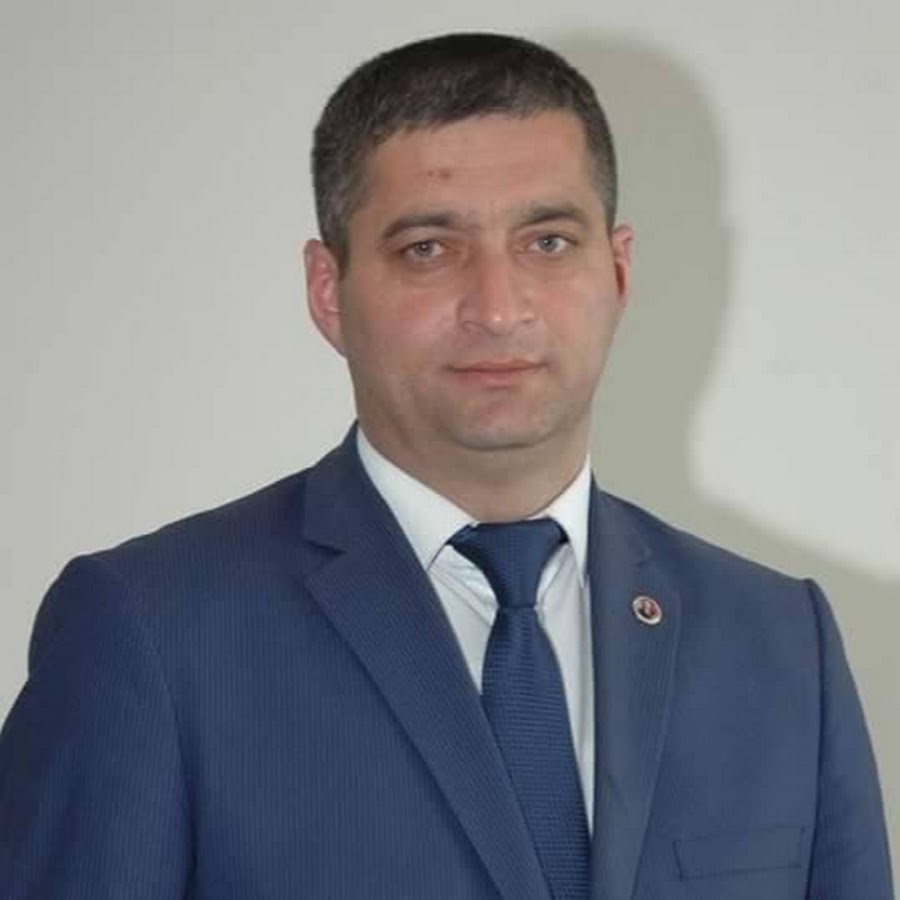 Sinif otaqlarının soyuq olması məktəb heyətinin infeksion xəstəliklərə yoluxmasına şərait yaradır-Elşən Qafarov