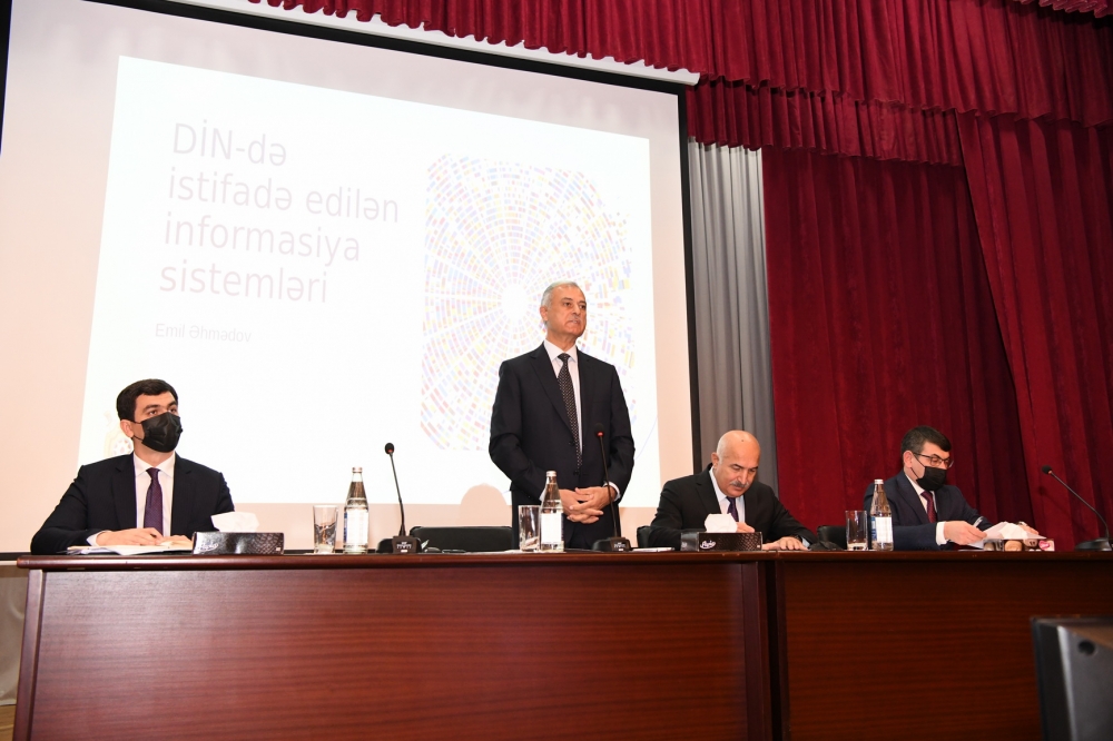 ADNSU-da İnformasiya texnologiyaları və idarəetmə fakültəsinin tələbələri ilə görüş keçirilib  