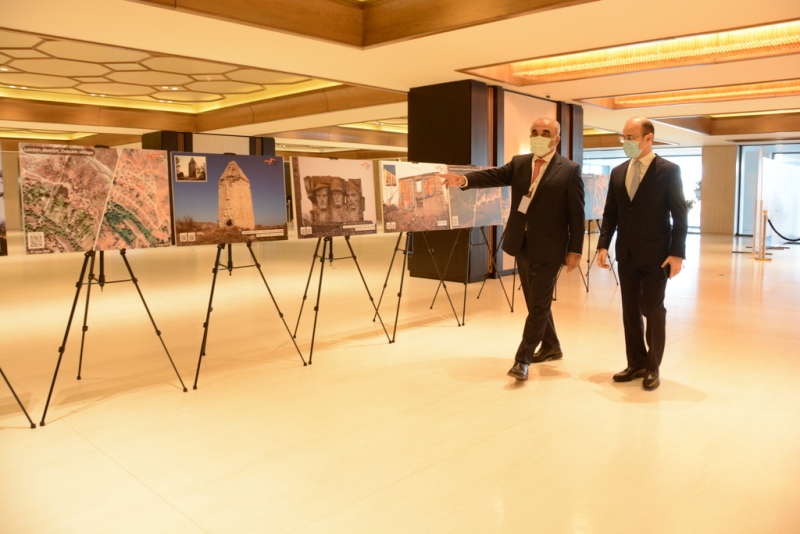 UNEC İqtisadi Forumu:“Postpandemiya dövründə biznes transformasiyası”-FOTO