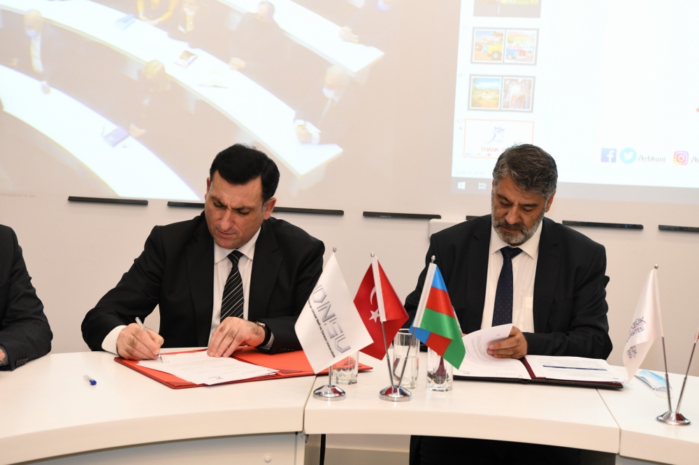 ADNSU ilə Karabük Universiteti arasında əməkdaşlıq müqaviləsi imzalanıb    