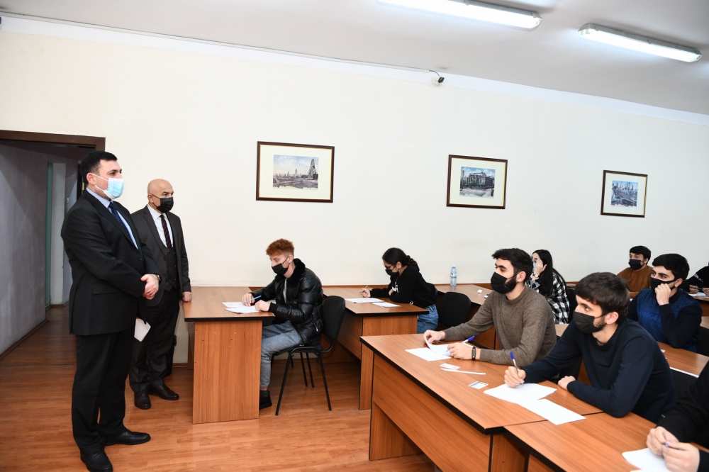 ADNSU-da payız semestrinin imtahan sessiyası davam edir  
