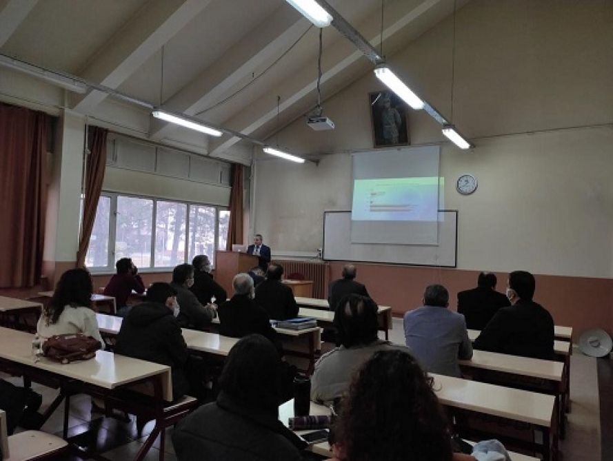 AzTU-nun prorektoru Qazi Universitetində mühazirə oxuyub