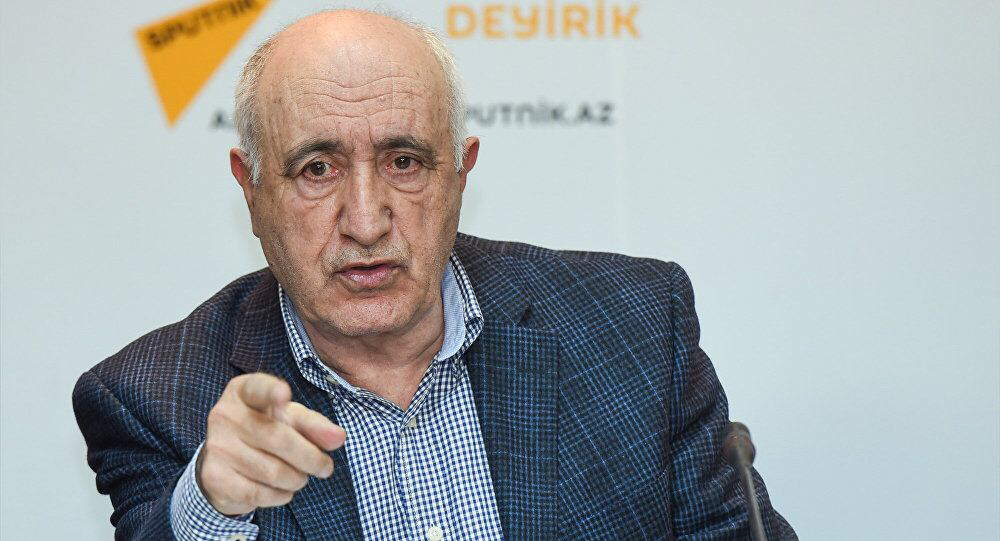 “Repetitorluq təhsili rüşvət və korrupsiya şəbəkəsinə çevirir\