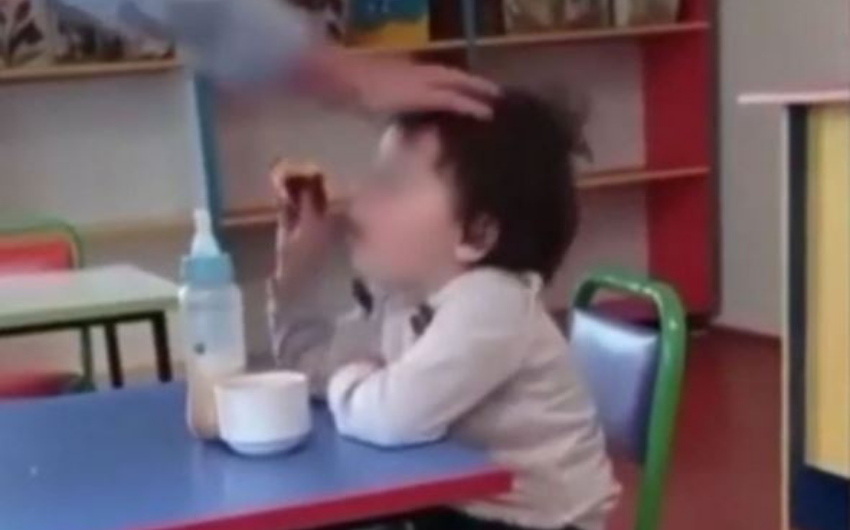 Polis şöbəsinin təhqiqat qrupu bağçadadır, tərbiyəçi sorğuya CƏLB OLUNUB