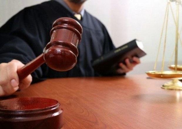 BDU-nun keçmiş kafedra müdirinə qarşı dələduzluq edənə HÖKM OXUNDU