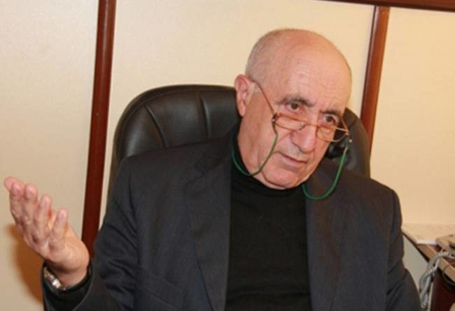 “AMEA ümumiyyətlə ləğv edilməlidir”- Professordan sərt etiraz