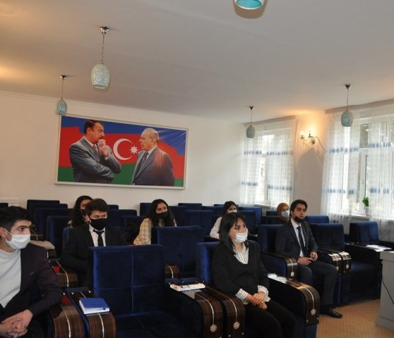 Mingəçevir Dövlət Universitetində könüllü gənclərlə görüş keçirilib-FOTO