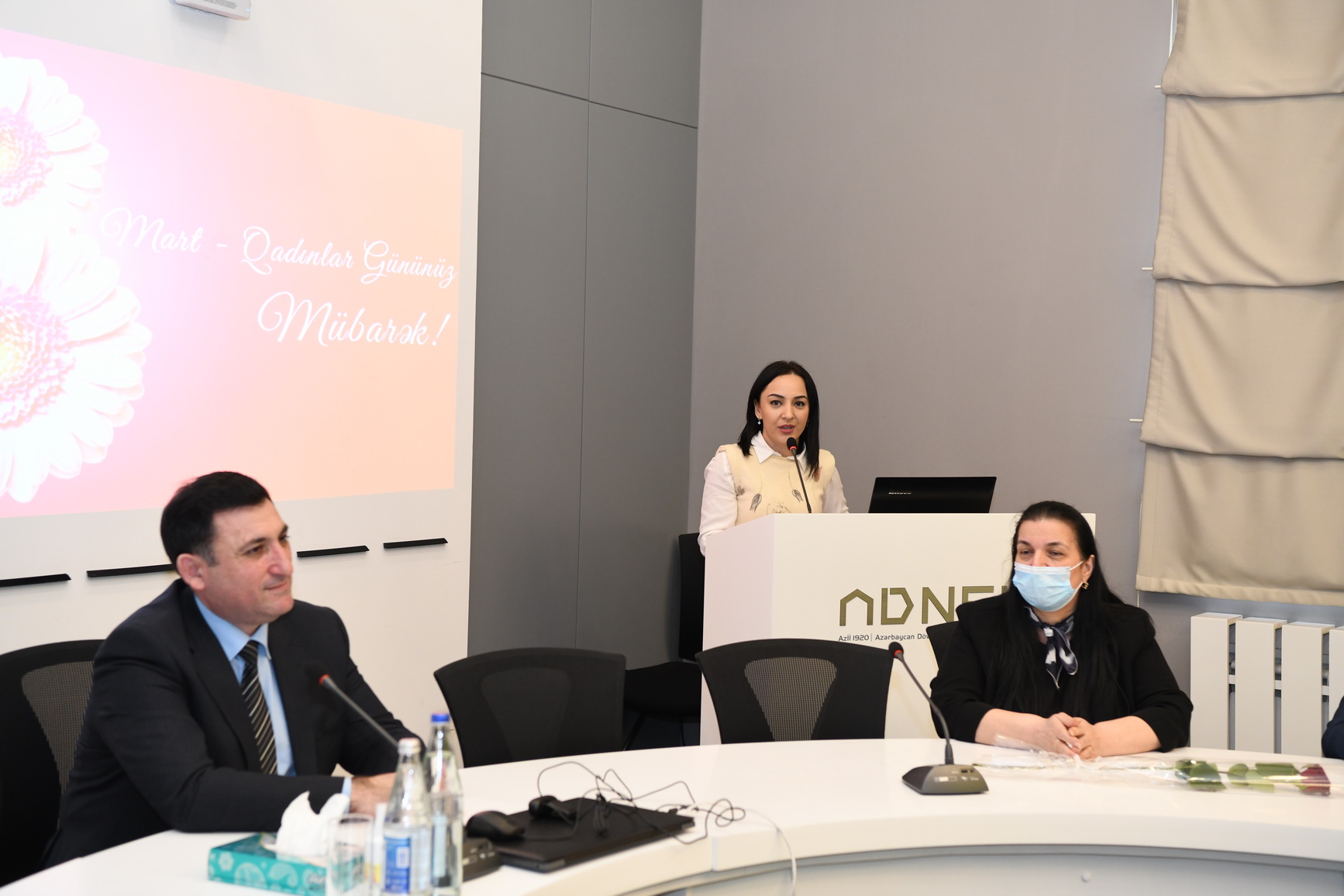 ADNSU-da 8 Mart Beynəlxalq Qadınlar Günü münasibətilə tədbir keçirilib