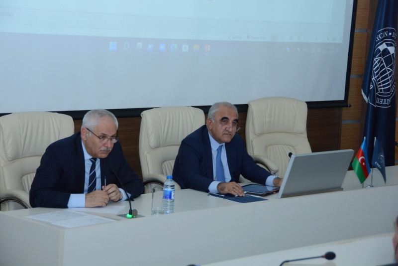 UNEC-də strateji hədəflər müzakirə olunub-FOTO