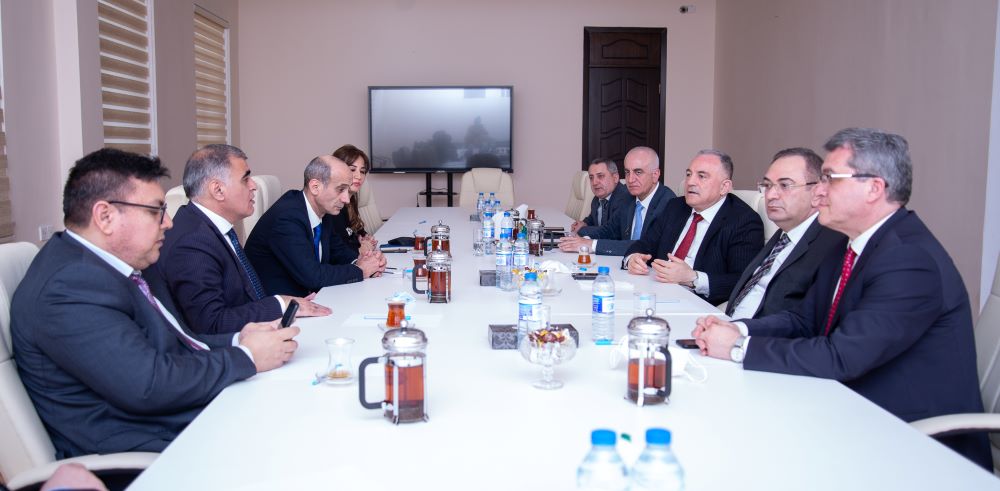 Qazi Universitetinin professorları AzTU-ya səfər edib-FOTO