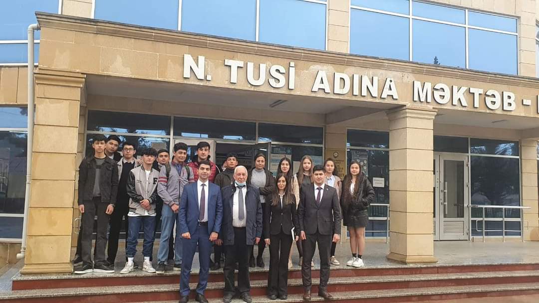 AzTU əməkdaşları regionlarda təhsil alan XI sinif şagirdləri ilə görüşüb