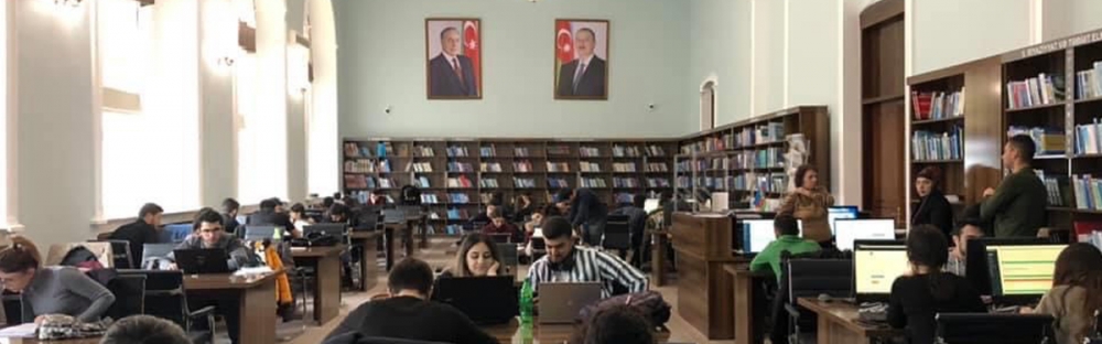 UNEC kitabxanasından istifadə edənlərin sayı artır  