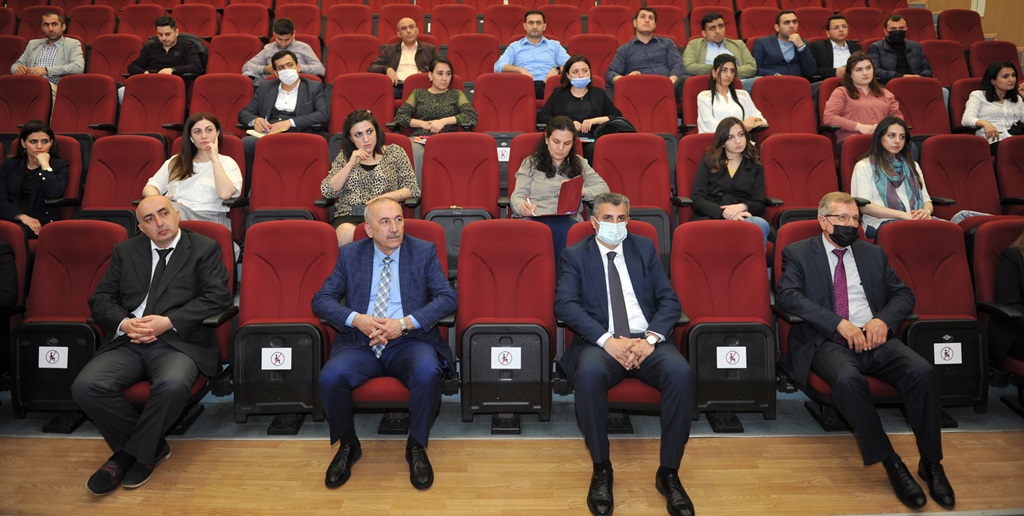 BMU-da “Google alətlərindən istifadə”nin təkmilləşdirilməsi məqsədilə təlim təşkil olunub  