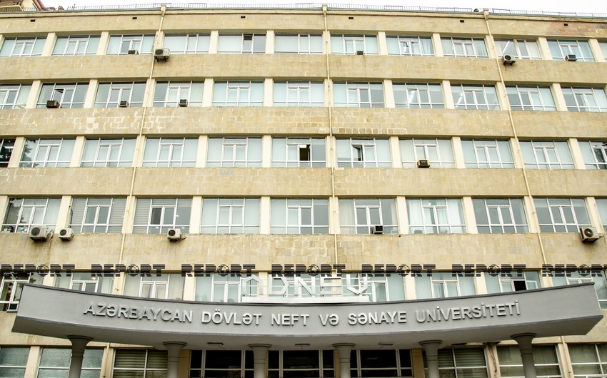 BP ADNSU-ya nəşriyyat evi hədiyyə edib  