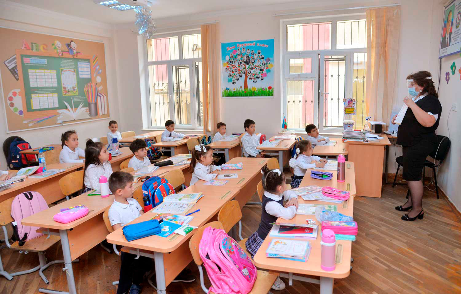 Bu məktəblərə şagird qəbulu müsabiqə yolu ilə aparılır-DİQQƏT
