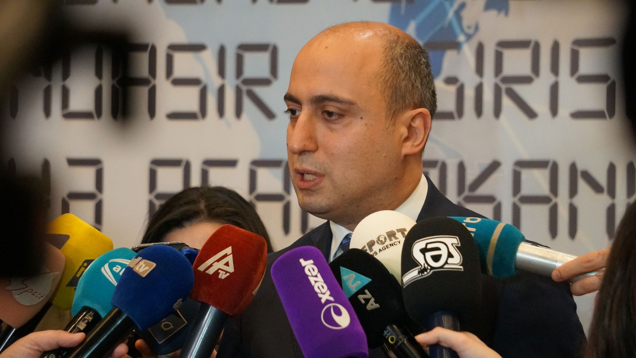 Təhsil naziri məktəblilərin ölüm və intihar hallarına münasibət bildirib